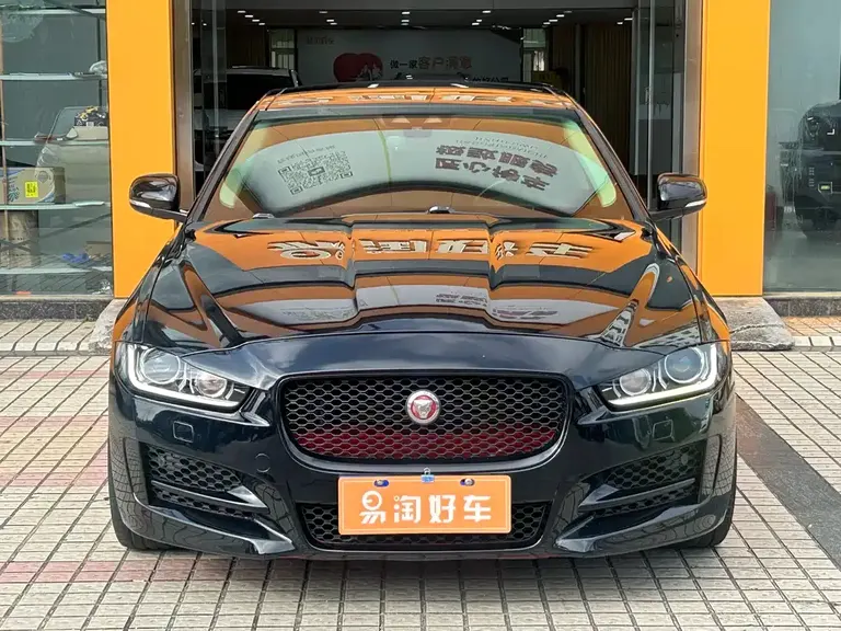 Jaguar XE 2.0 T 240 PS R-Sport