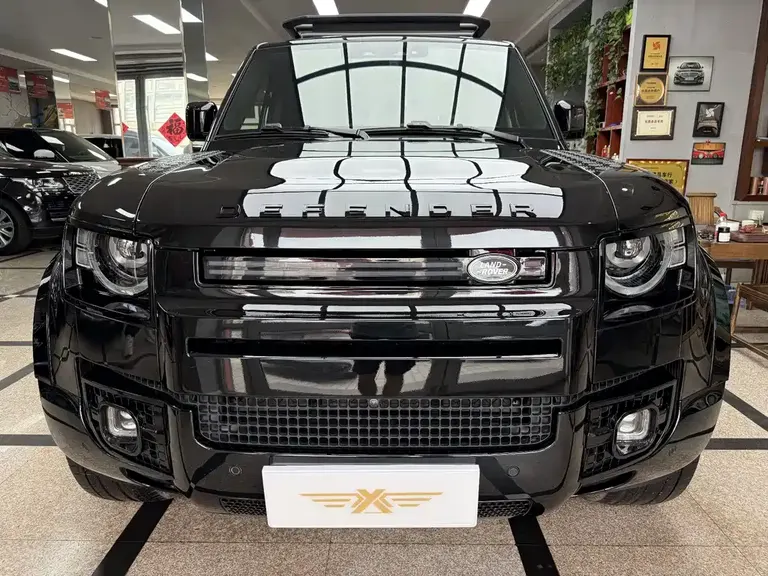 Land Rover Defender Facelift 110 3.0 T P400 X-DYNAMIC HSE