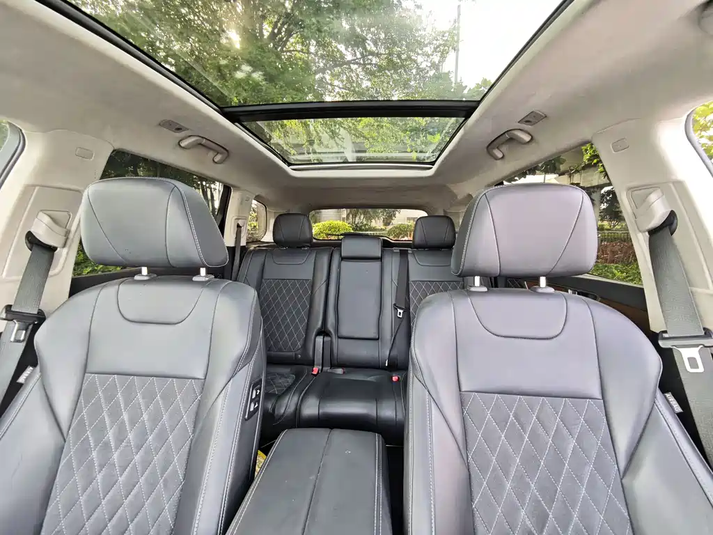 Hongqi HS7 3.0 T Auto 4 WD Connected Flagship Enjoyment