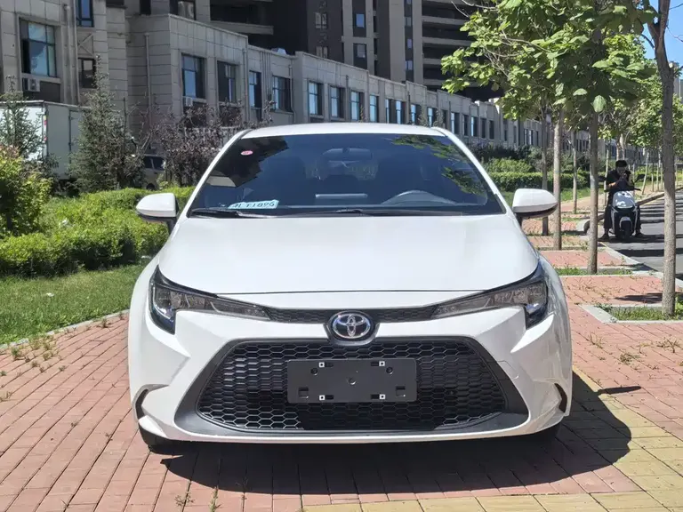 Toyota Levin Facelift TNGA 1.5 L CVT Progressive