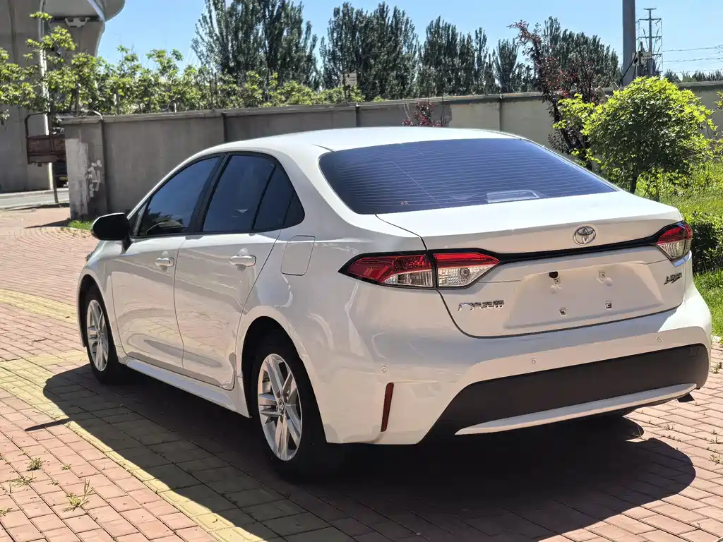 Levin Facelift TNGA 1.5 L CVT Progressive