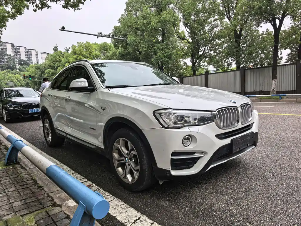 BMW X4 xDrive20 i M Sport