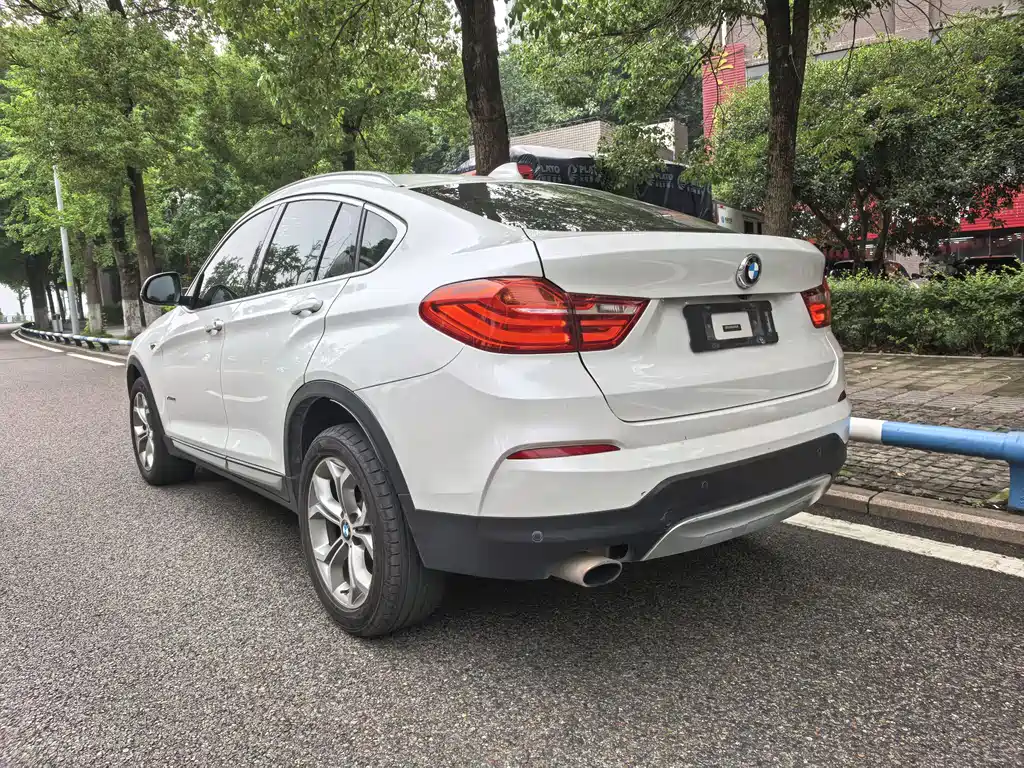 BMW X4 xDrive20 i M Sport