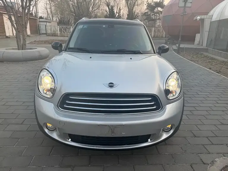MINI COUNTRYMAN 1.6 L COOPER Excitement
