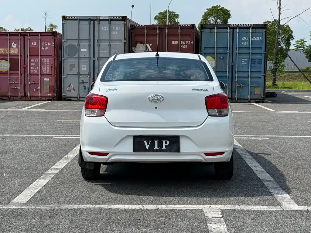 Accent 1.4 L Manual Radiant CN-V