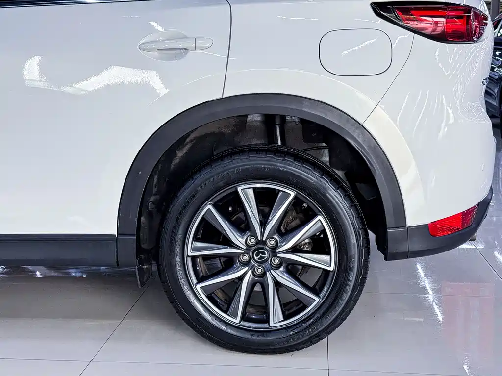 Mazda CX-5 Cloud Control 2.5 L Auto 2 WD Smart Supreme CN-VI