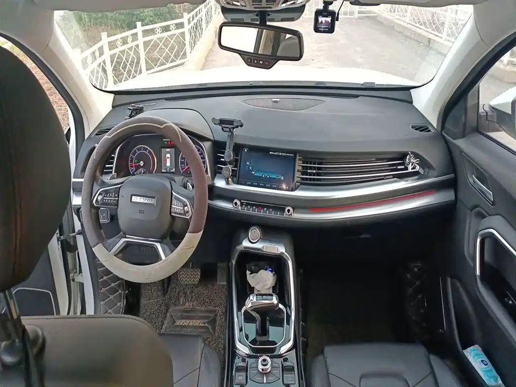 Haval H6 Red Label 2.0 T Auto 2 WD Smart Style