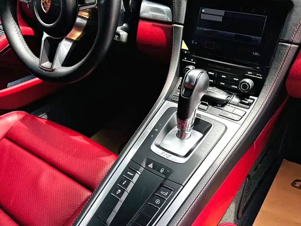 Porsche 718 Cayman 2.0 T