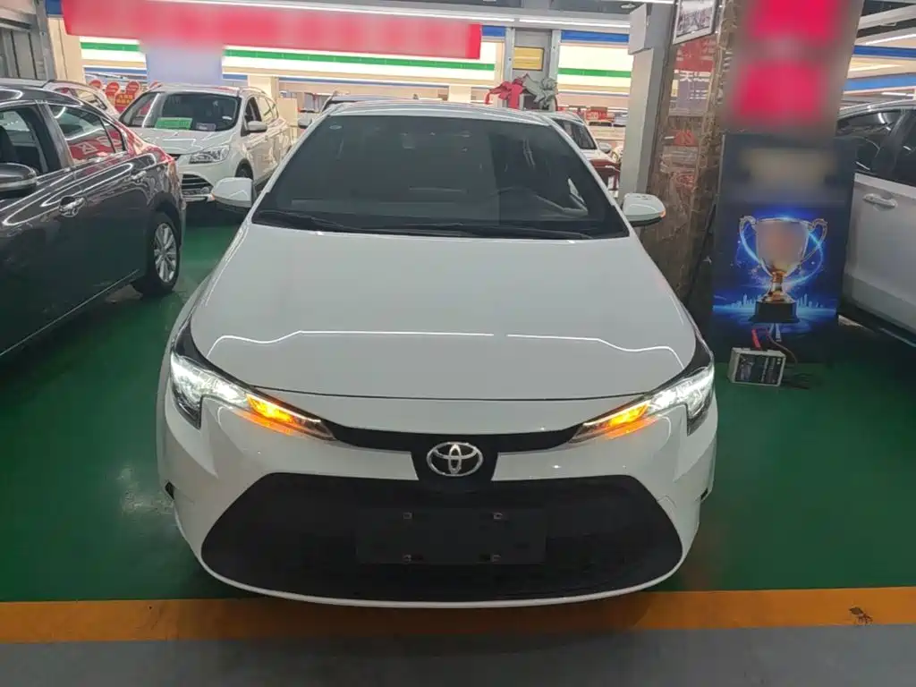 Levin Facelift TNGA 1.5 L CVT Progressive