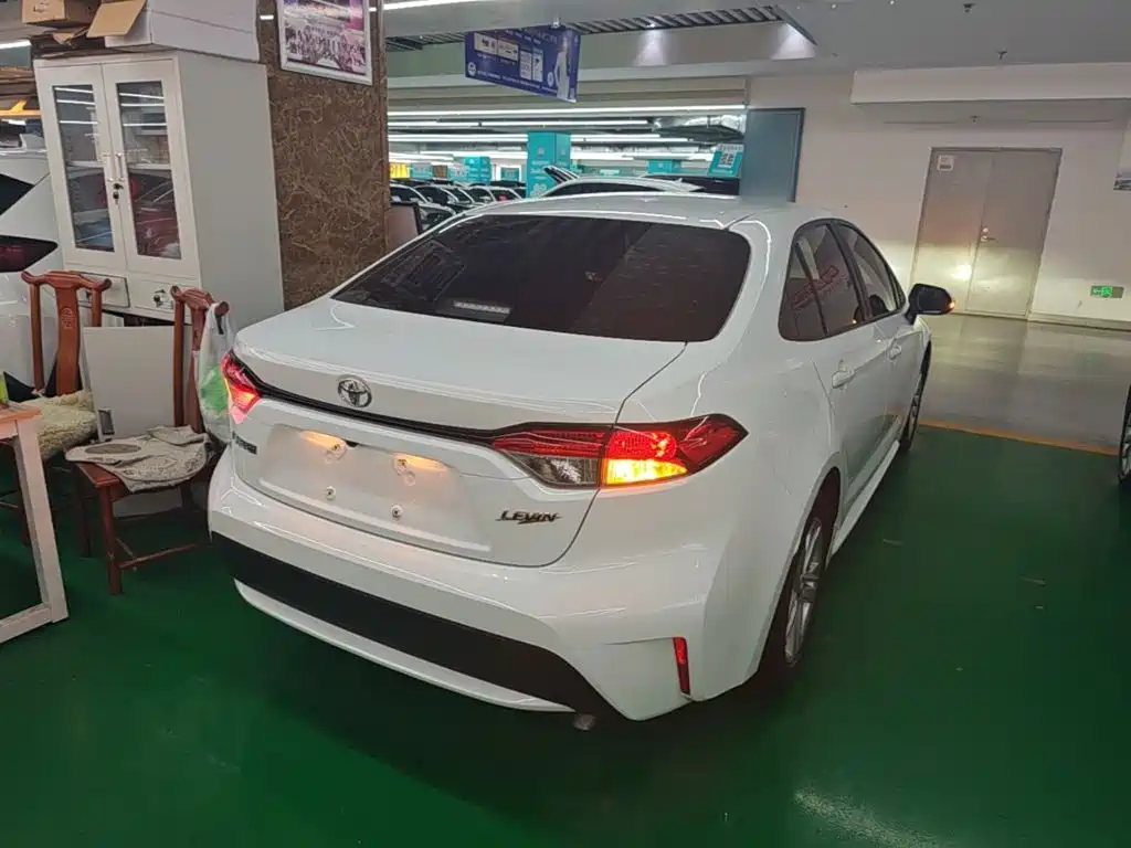 Levin Facelift TNGA 1.5 L CVT Progressive
