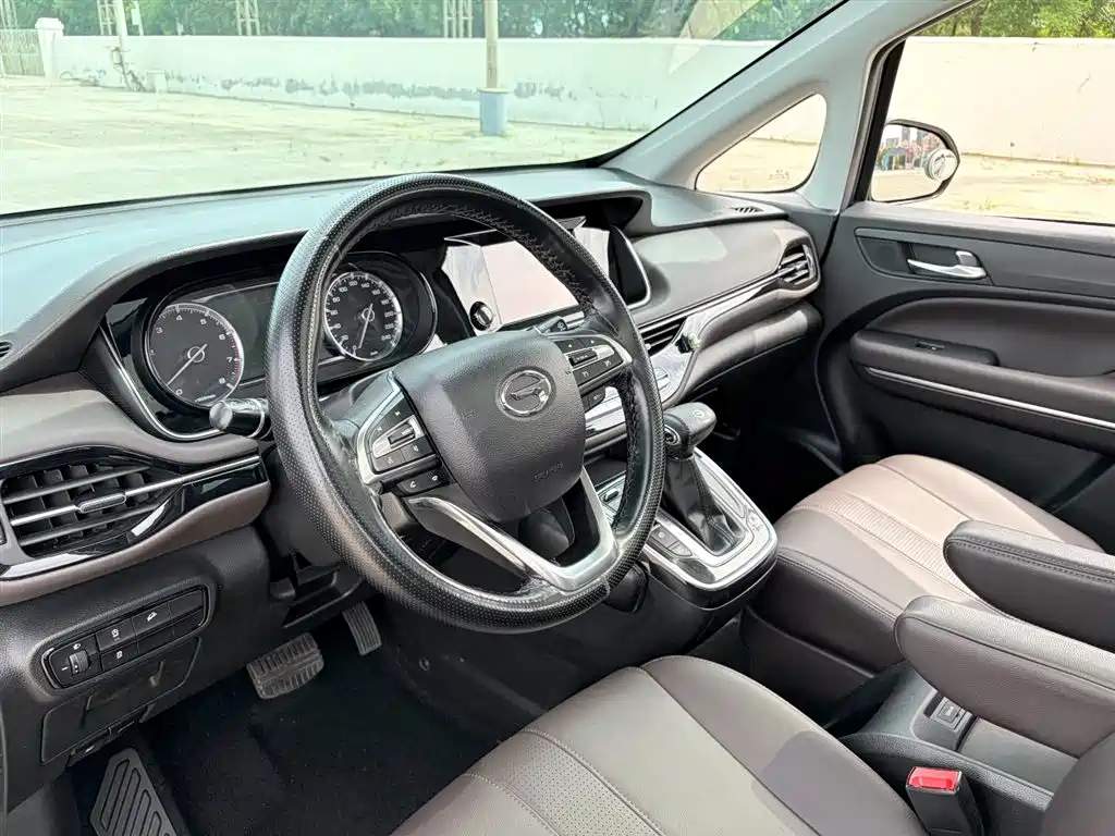 GAC Trumpchi M6 270 T Auto Premium (6-seat) CN-V