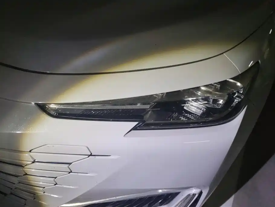 Changan UNI-K 2.0 T Distinguished