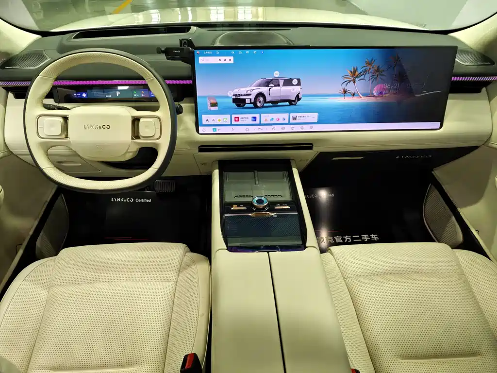 Lynk & Co 900 领克900 2025款 2.0 T Ultra 6座