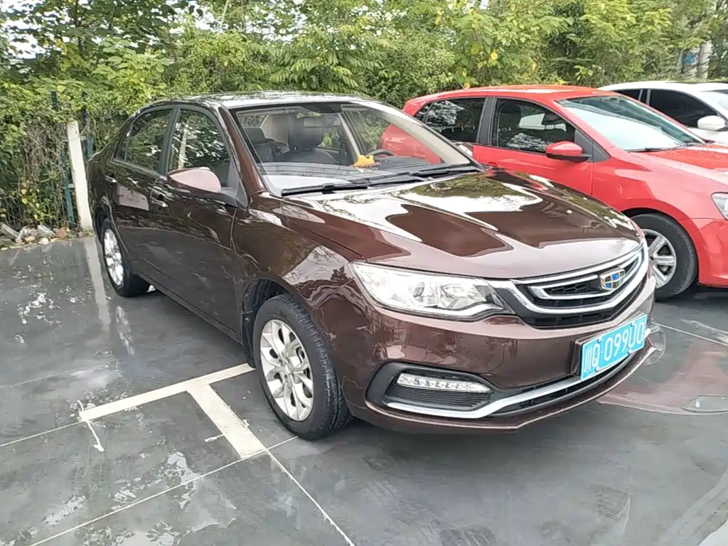 Vision 1.5 L Auto Distinguished