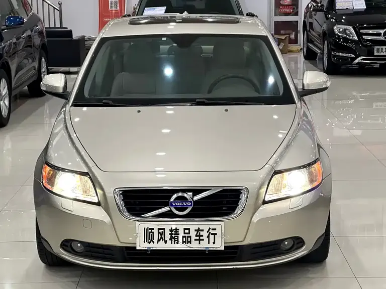 Volvo S40 2.0 L Auto Smart Grace