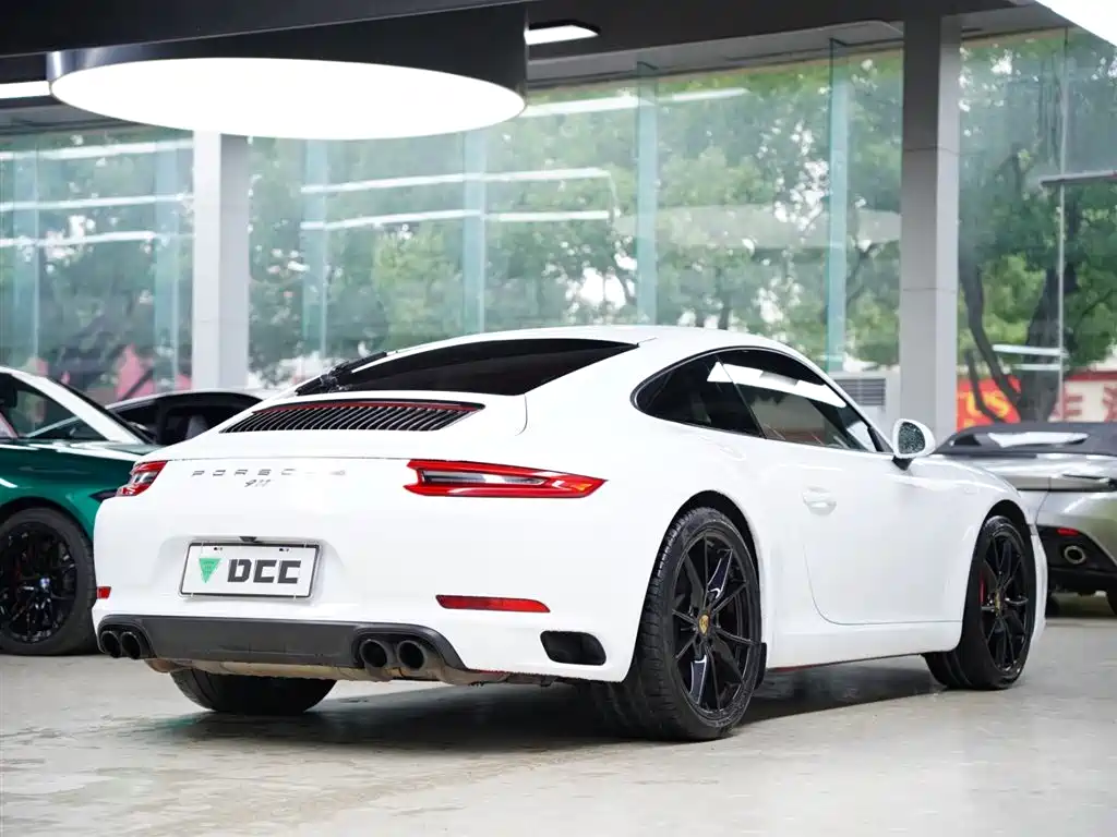 Porsche 911 Carrera 3.0 T