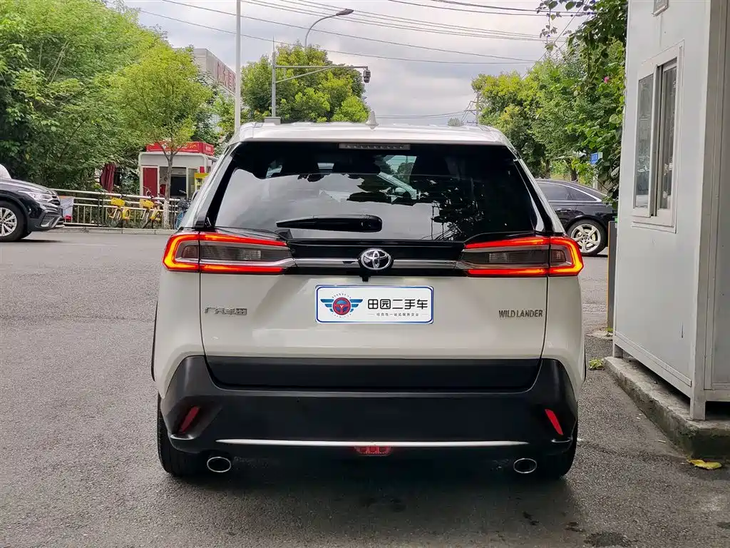 Wildlander 2.0 L CVT 2 WD Urban