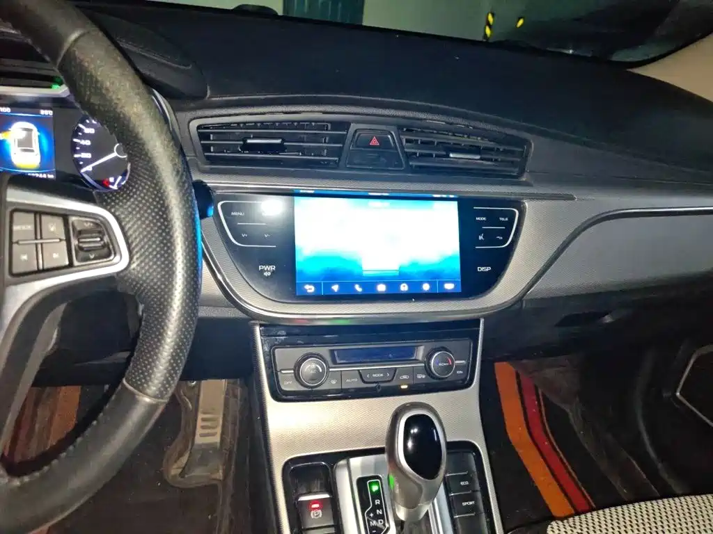 Emgrand GS Sport 1.4 T Auto Leading Style