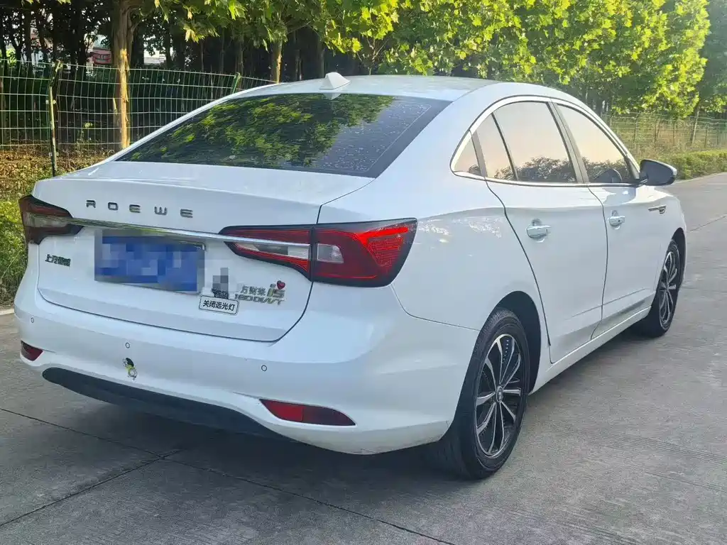 Roewe i5 1.5 L Manual Diamond