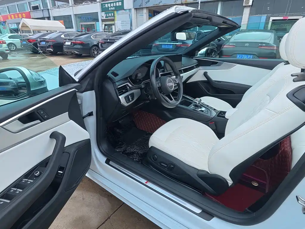Audi A5 (Import) Cabriolet 40 TFSI Fashion Dynamic