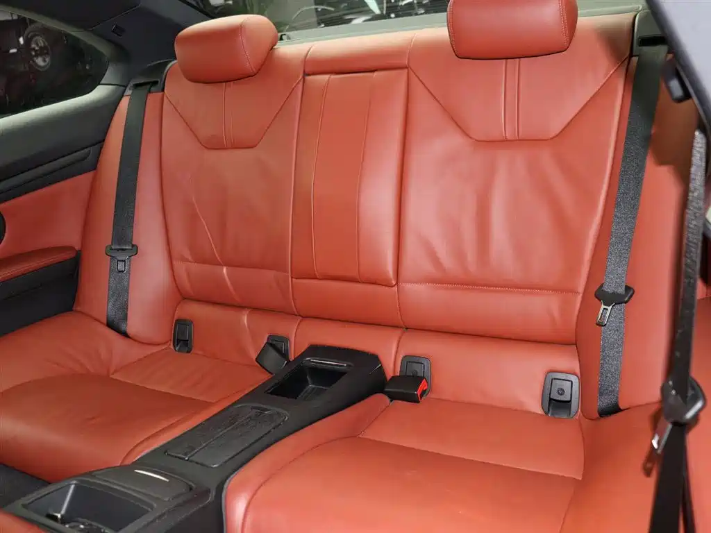 BMW M3 M3 2-door Carbon Fiber Roof