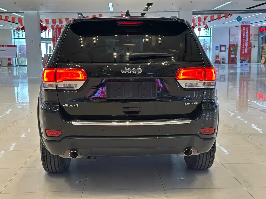 Grand Cherokee (Import) 3.0 L Comfort Enjoyment Navigation