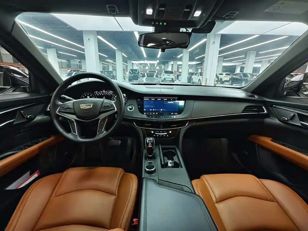Cadillac CT6 28 T Fashion