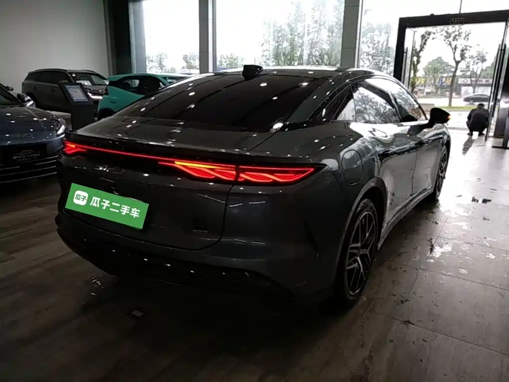 Han L DM-p 4 WD Lidar Flagship