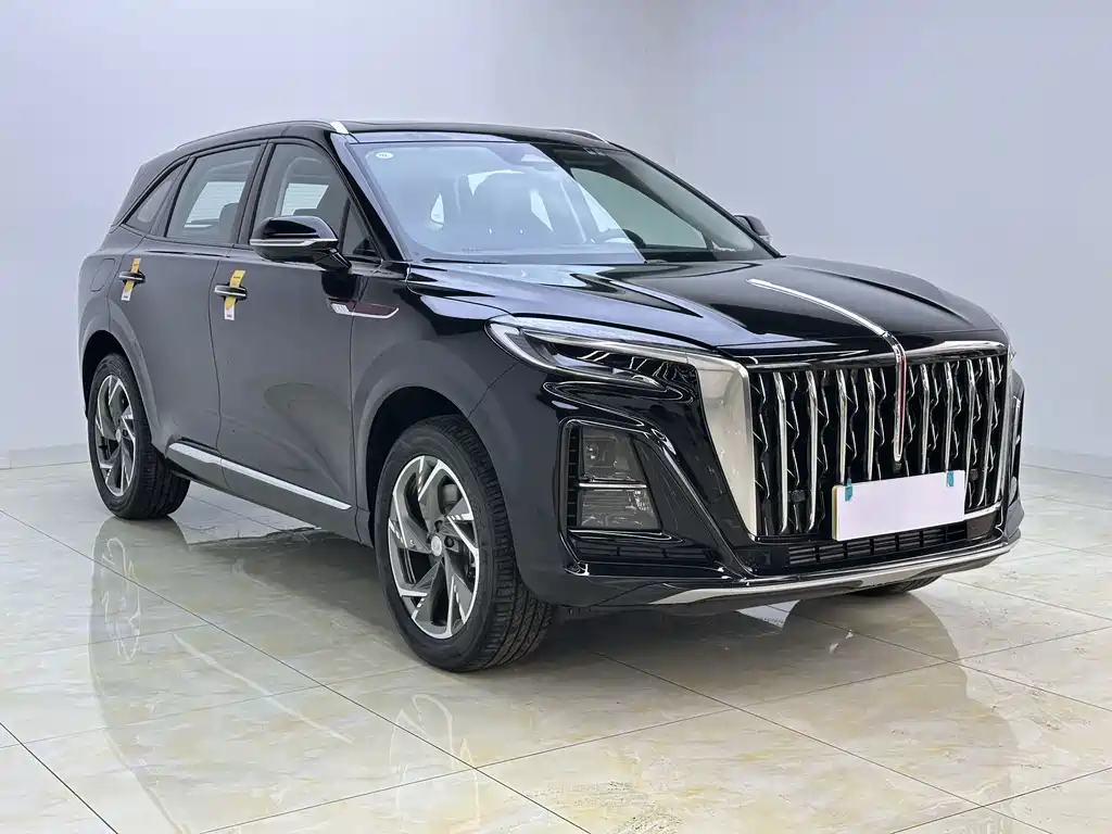 Hongqi HS3 PHEV 115 km Power Action