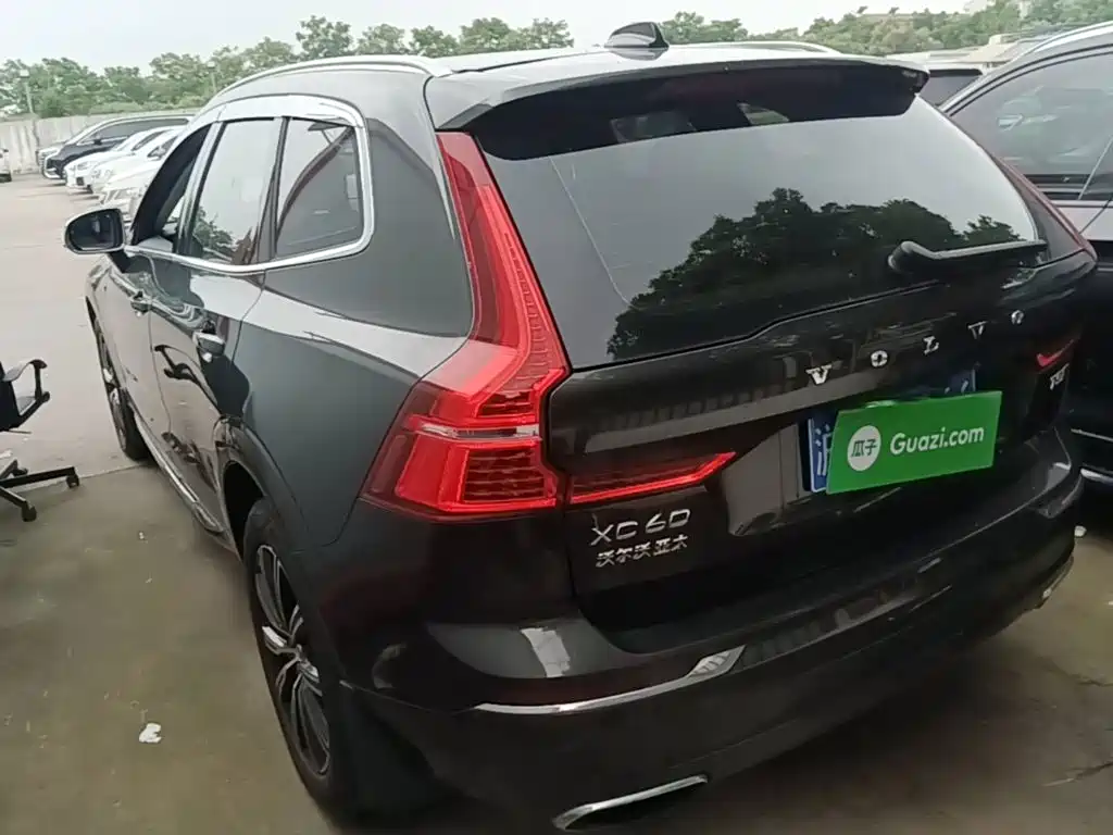 Volvo XC60 T5 4 WD Smart Vision Luxury