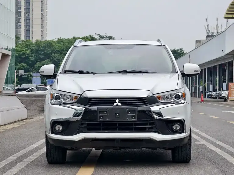 Mitsubishi ASX 2.0 L CVT 2 WD Premium