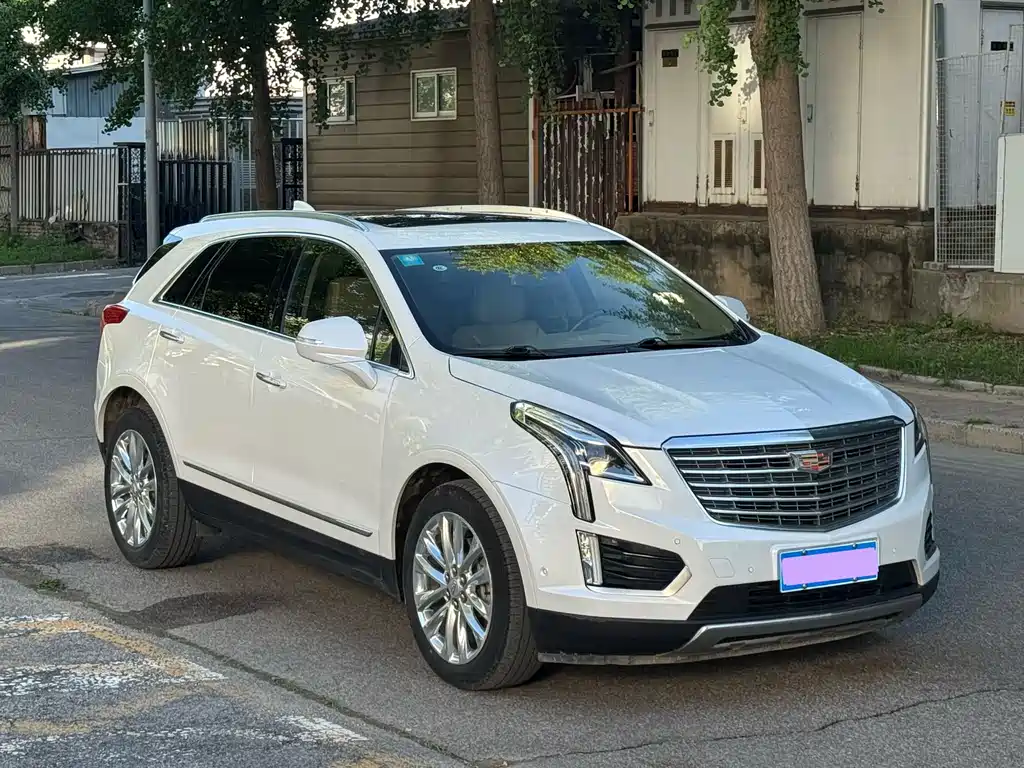 Cadillac XT5 Anniversary Celebration 28 T 4 WD Platinum