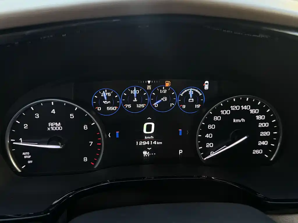 Cadillac XT5 Anniversary Celebration 28 T 4 WD Platinum