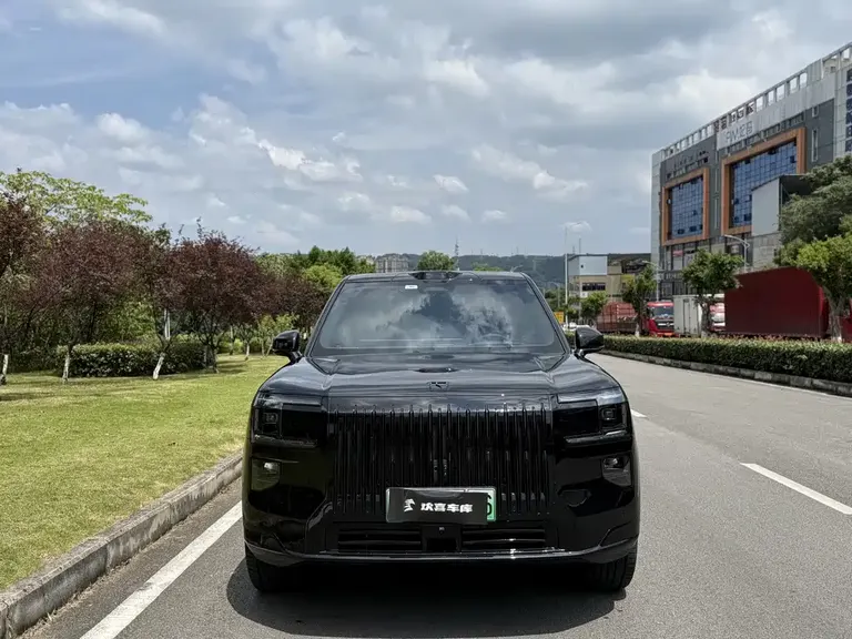 Zeekr 9 X Black Shine 70 kWh
