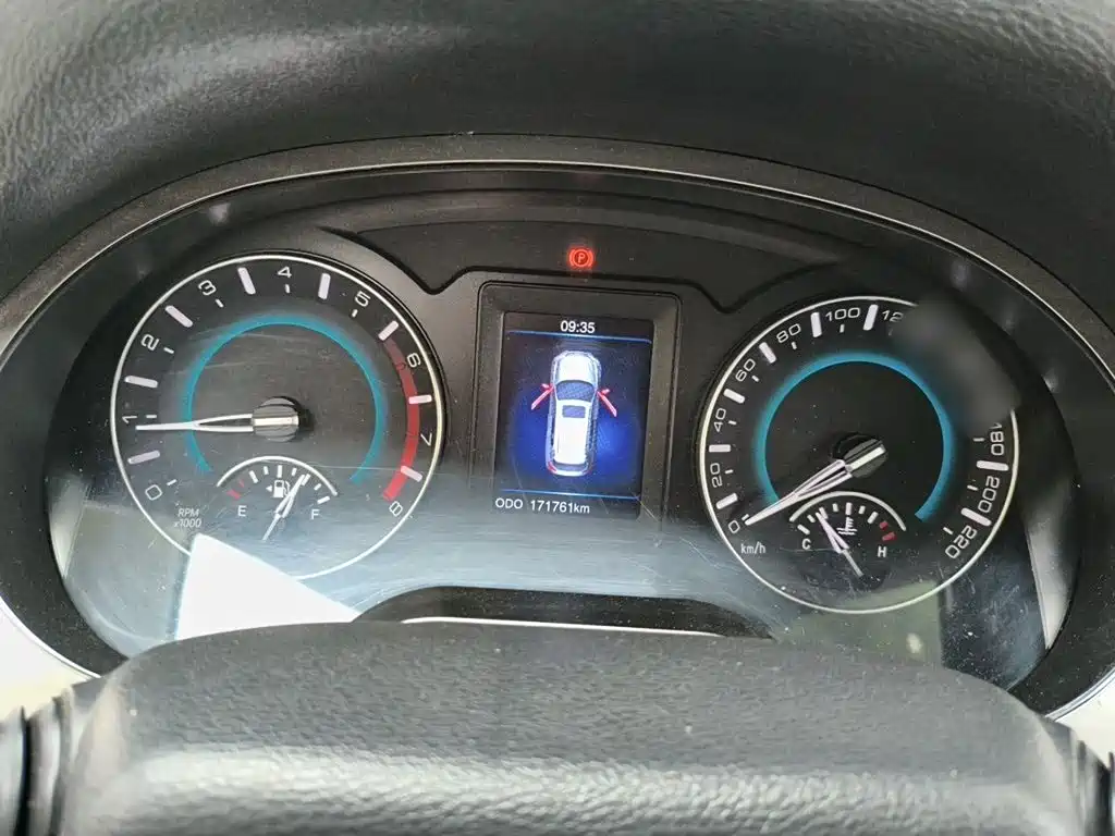Haval H2 1.5 T Manual 2 WD Distinguished