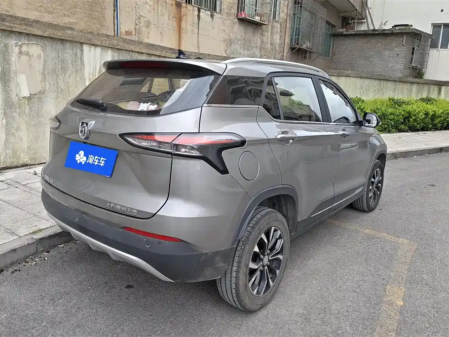 Baojun 510 1.5 L Auto Enjoyment CN-VI