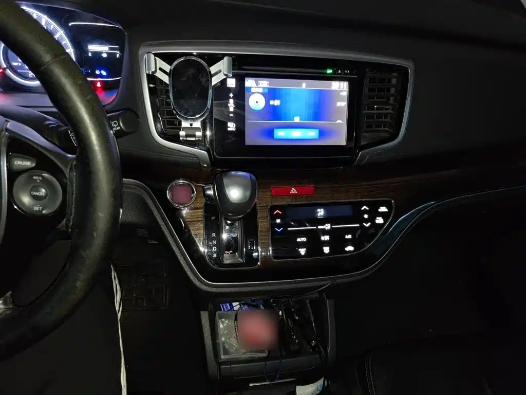 Odyssey Facelift 2.4 L Smart Enjoyment