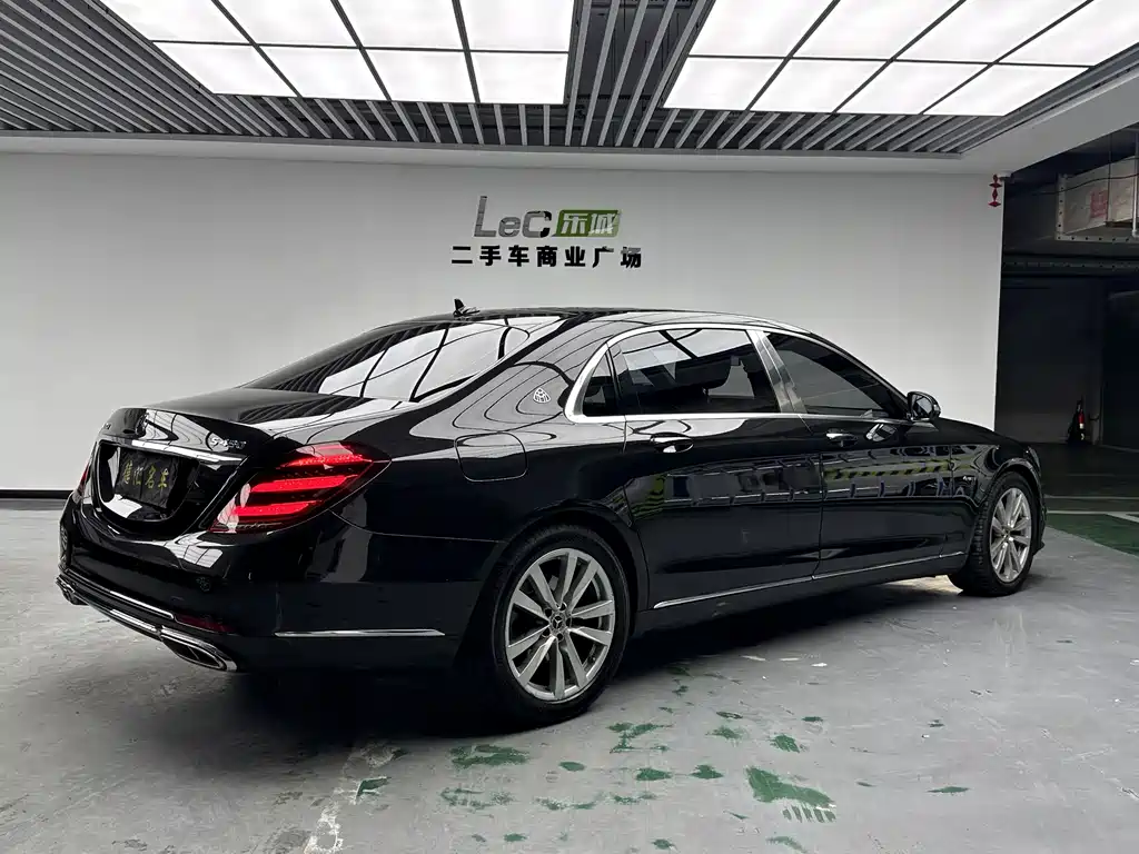 Maybach S-Class S 450 4 MATIC Collector