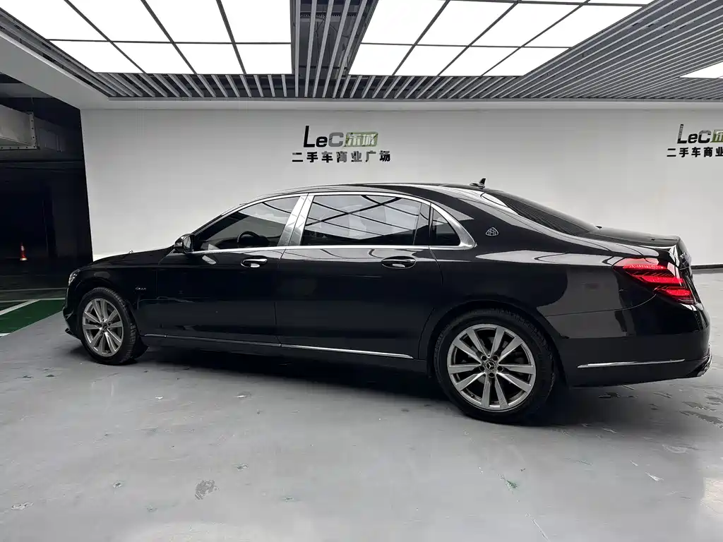 Maybach S-Class S 450 4 MATIC Collector