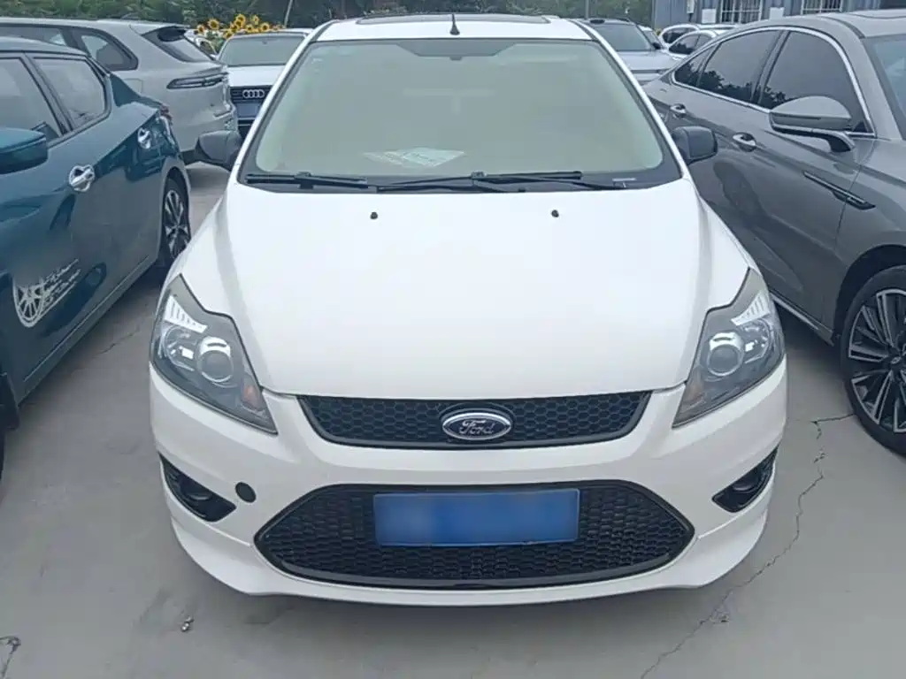 Focus Hatchback Classic 1.8 L Auto Fashion