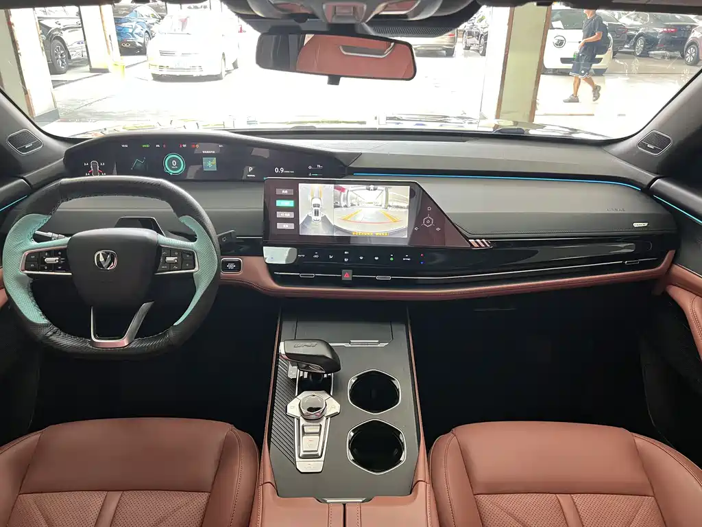 Changan UNI-K 2.0 T 2 WD Joy