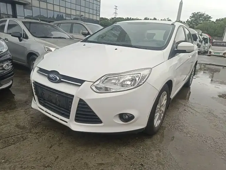 Ford Focus Sedan 1.6 L Auto Comfort