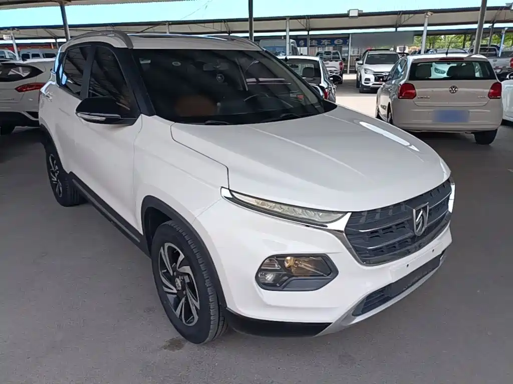 Baojun 510 1.5 L Manual Luxury
