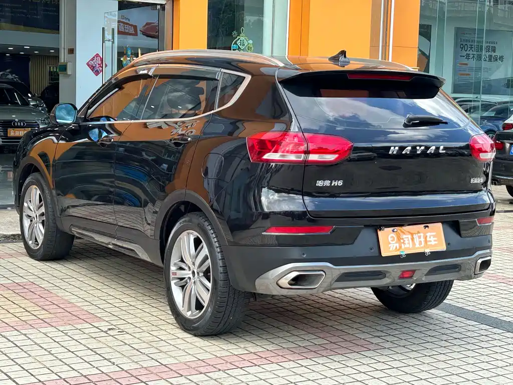 Haval H6 Red Label 1.5 T Auto 2 WD Smart Style