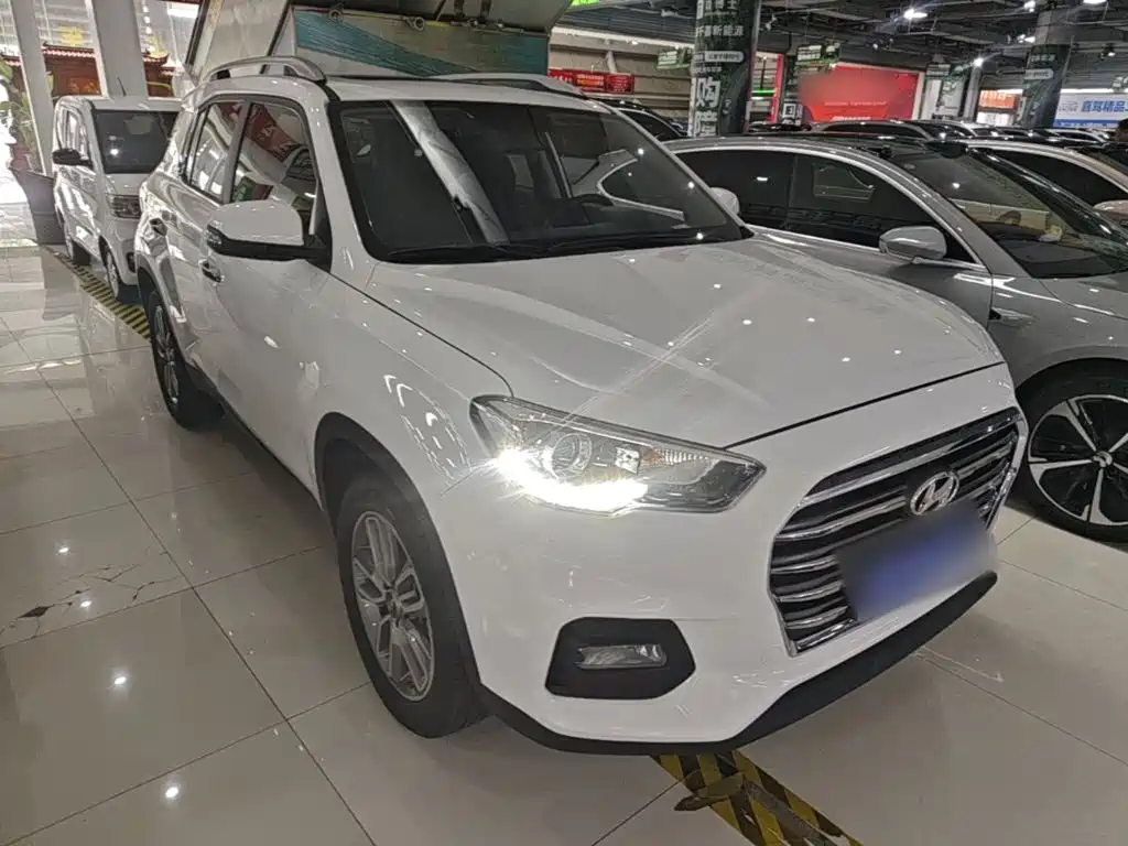 Hyundai ix35 2.0 L Auto 2 WD Brave · Smooth Enjoyment CN-VI