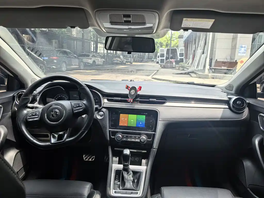 MG6 20 T Auto Elite Connected CN-VI