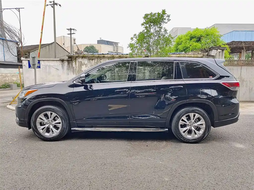 Highlander 2.0 T 2 WD Elite 7-seat