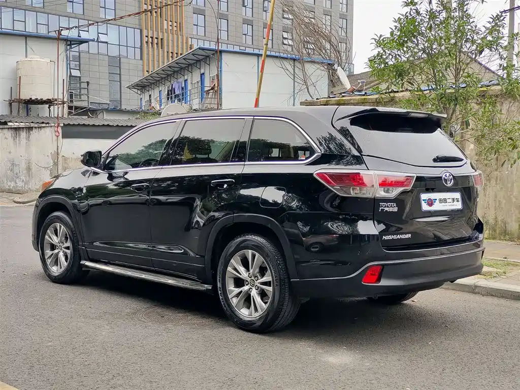 Highlander 2.0 T 2 WD Elite 7-seat
