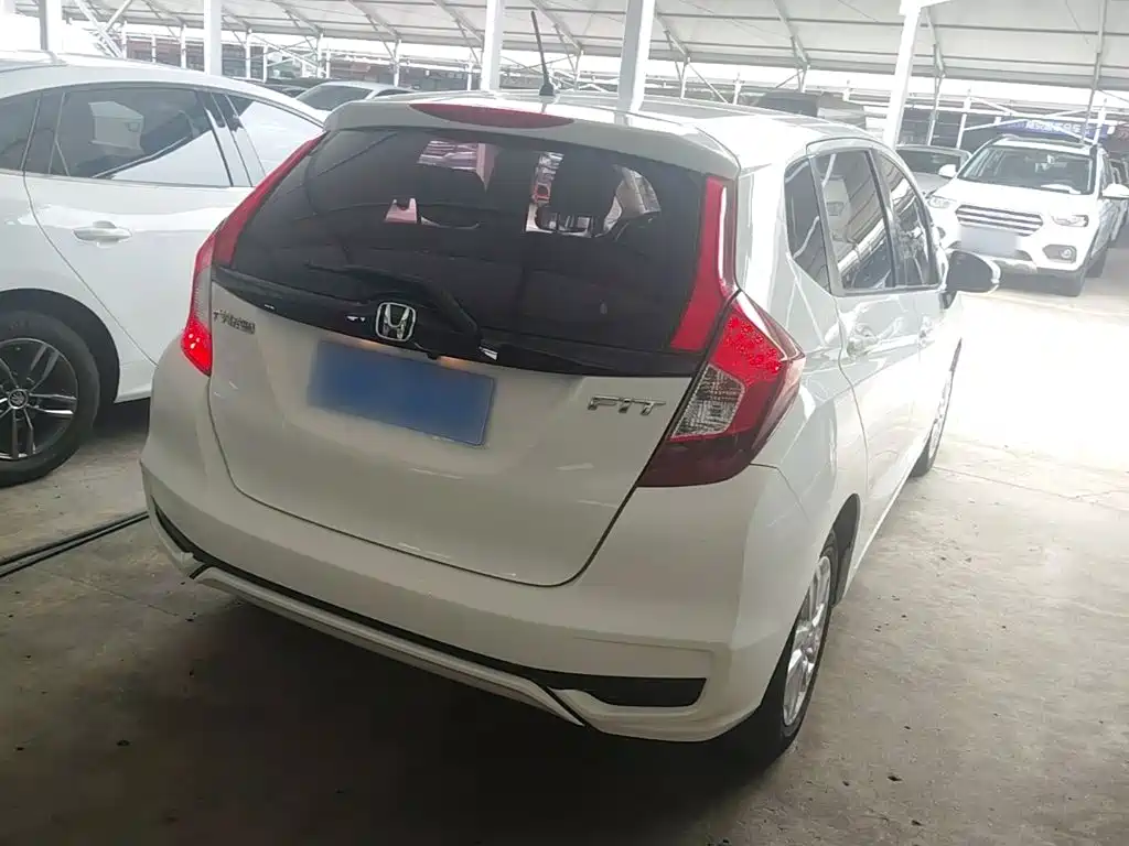Fit 1.5 L CVT Comfort Sunroof