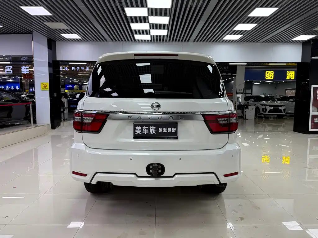 Patrol 4.0 L Middle East